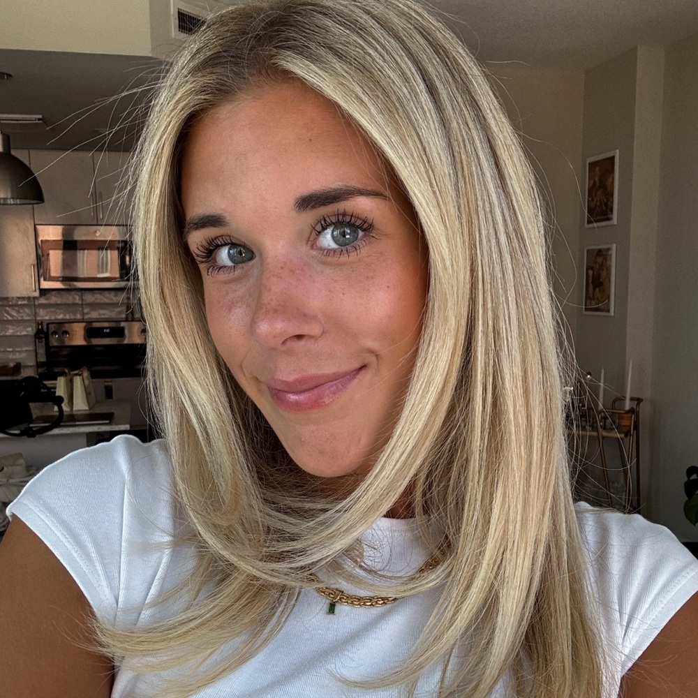 Meet your Posher, Emma